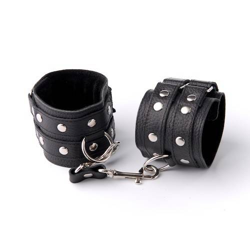 Наручники кожаные черные с ремешками 3051-1 СК-Визит